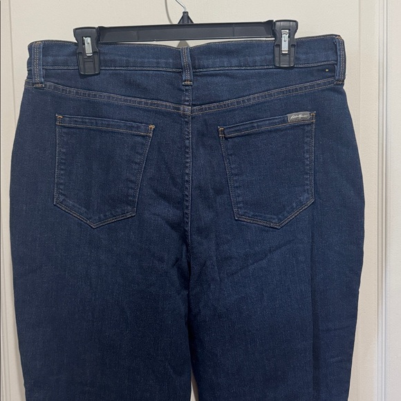 EDDIE BAUER Fleece Lined Denim Jeans 12 Slim Straight Slightly Curvy KL $100 EUC - Picture 6 of 15